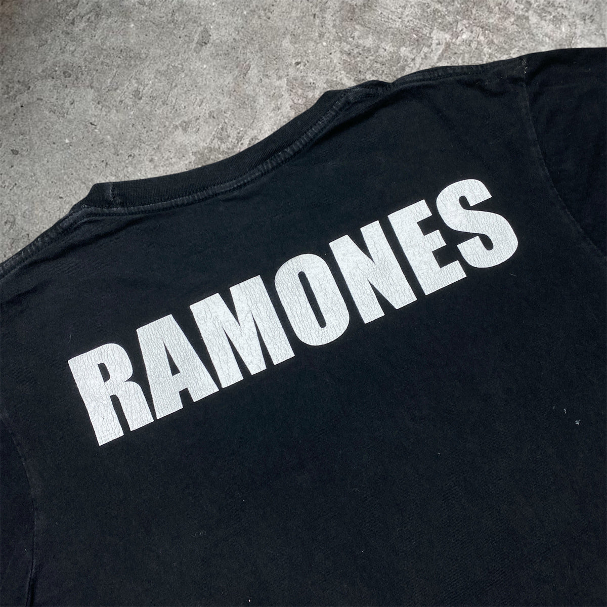vintage Ramones boot tee - L