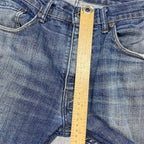 vintage Levi's 559 faders - 34W x 31L
