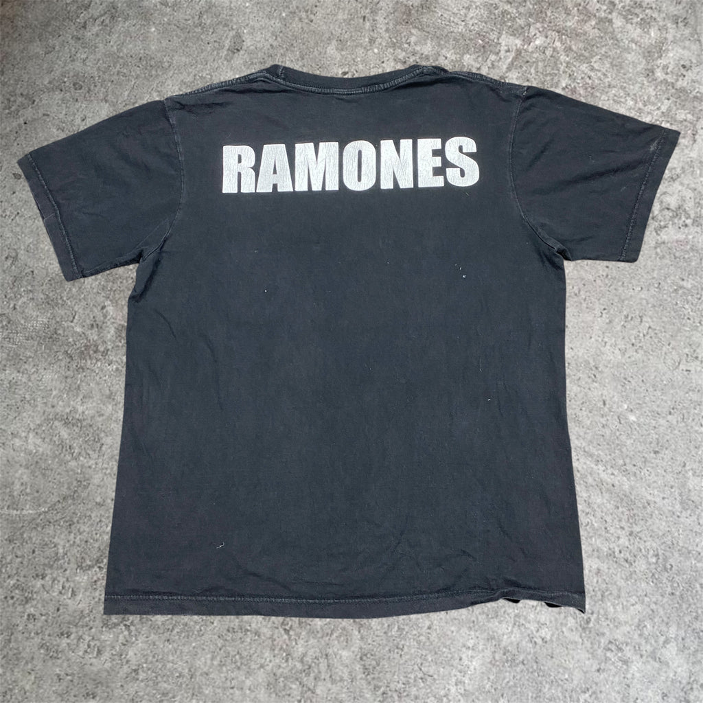 vintage Ramones boot tee - L