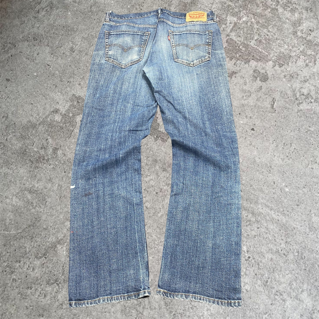 vintage Levi's 559 faders - 34W x 31L