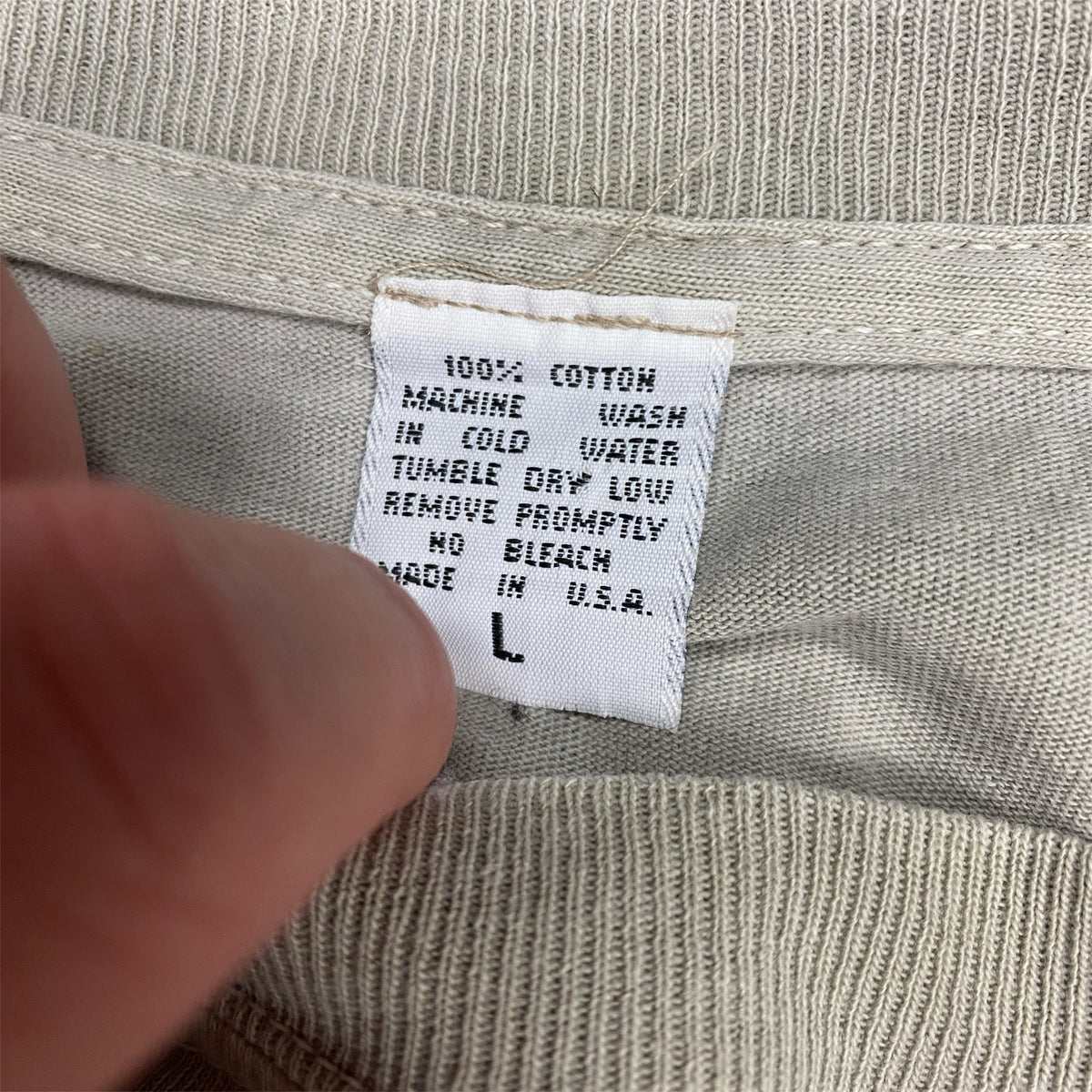 vintage kayak tee - L