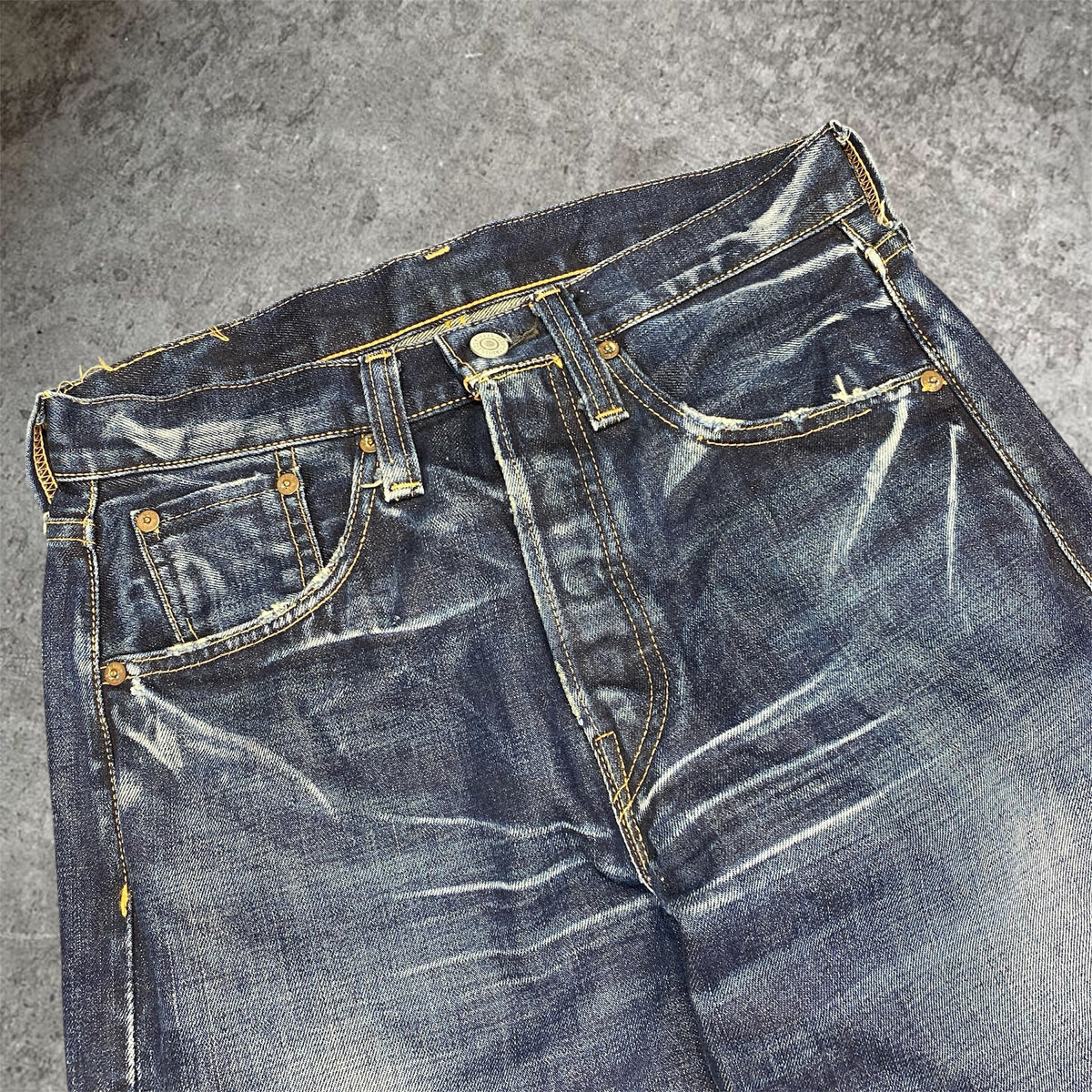 selvedge big E vintage 501XX Levi’s 28L x 31.5L