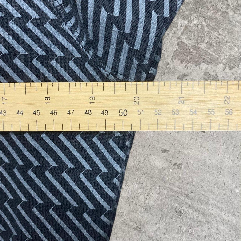 Sick gradient Y2K RPM hoodie, tagged 8 womens, measurements 📸📏