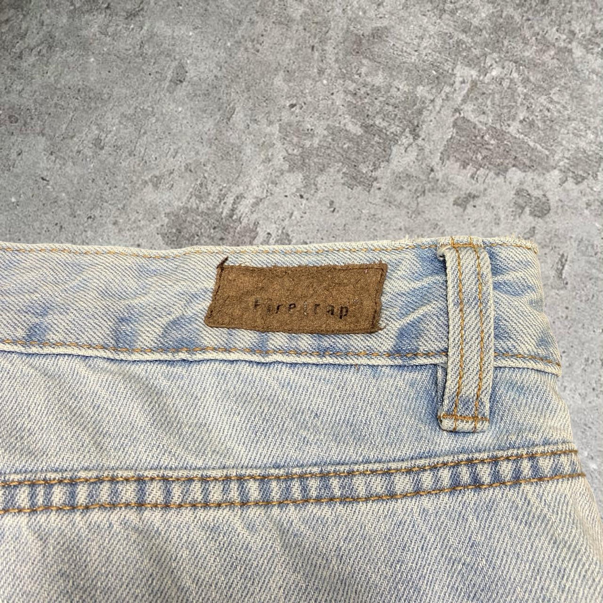 Insanely baggy wide leg Fitetrap washed jeans, measures 40W x 40.5” outseam length
