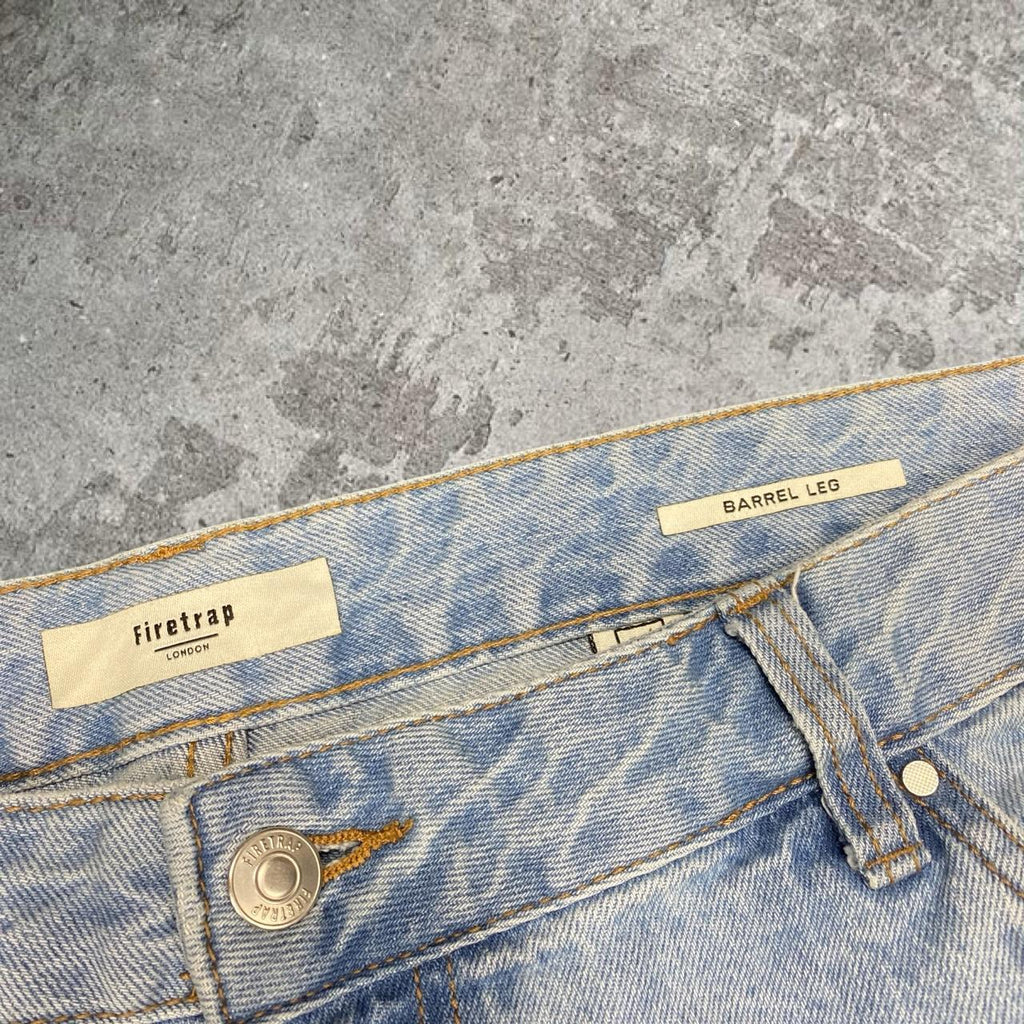 Insanely baggy wide leg Fitetrap washed jeans, measures 40W x 40.5” outseam length