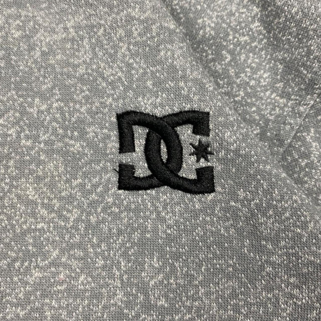 Sick 2000s DC embroidered grey hoodie, fits S mens best