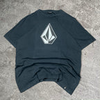 Sick 2000s Volcom graphic surf tee, fits M mens best