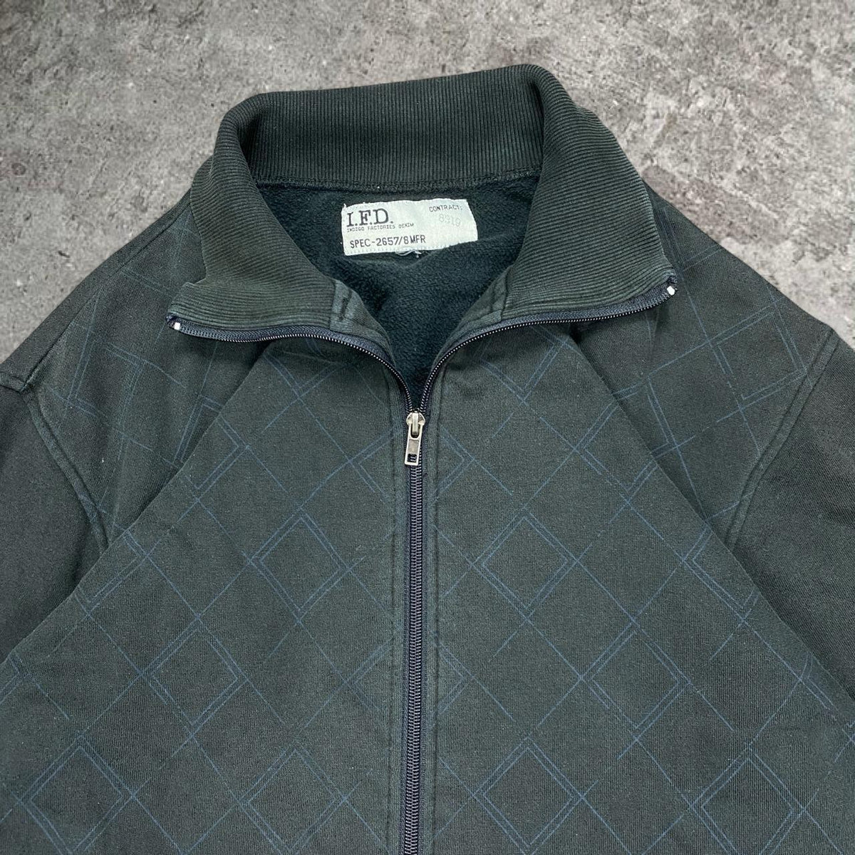 Sick 2000s boxy zip up Y2K jumper, fits L mens best