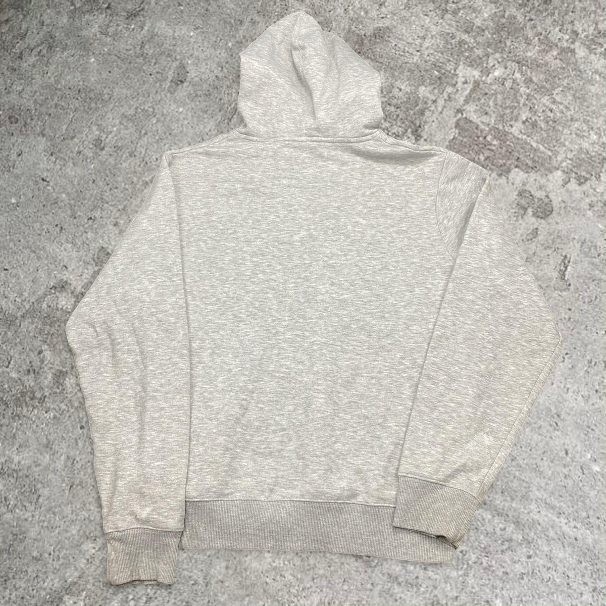 Sick 2000s Russel Athletic grey hoodie, fits M/L mens best