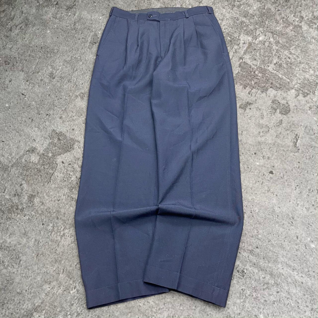Lovely vintage wide leg double pleated navy wool blend pants, measures 32W x 31L