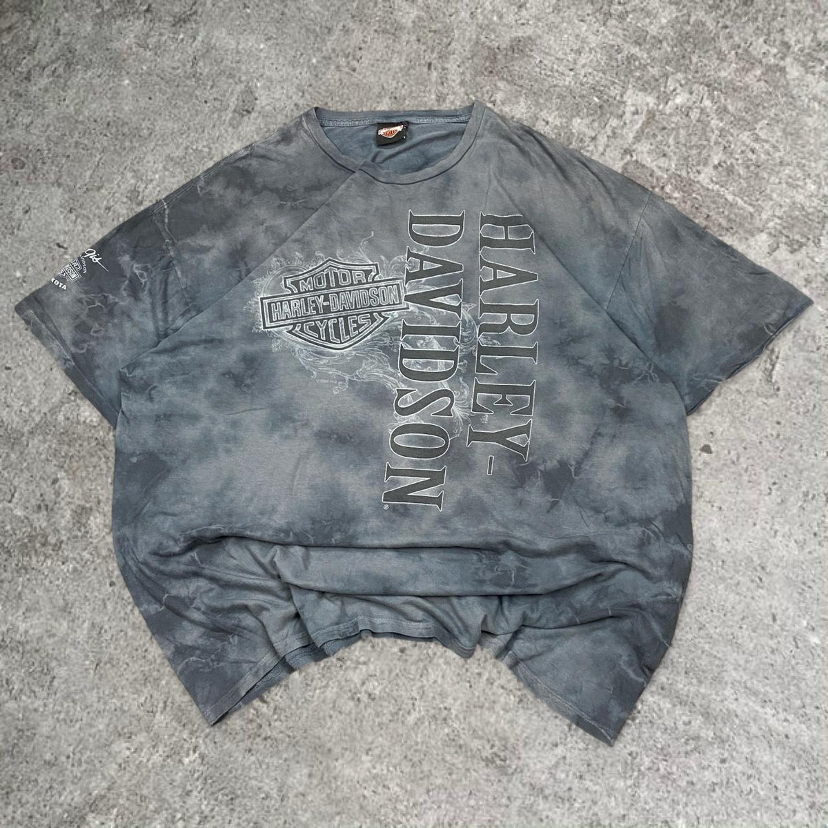 Sick 2009 Harley Davidson Sturgis Y2K tie dye style tee, fits XL/XXL mens best