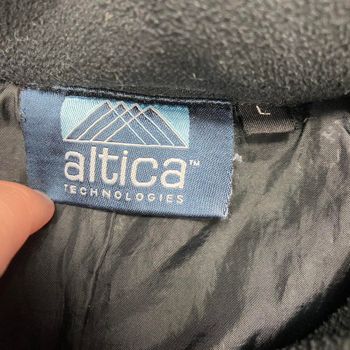 Sick vintage navy Kathmandu embroidered Altica zip up thick fleece, fits L/XL mens best