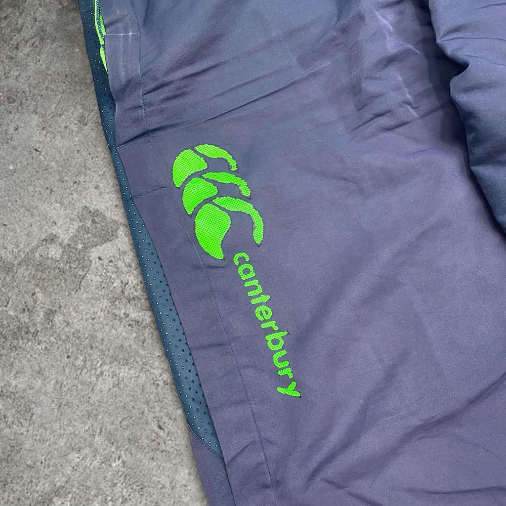Sick baggy 2000s Canterbury lined blue and green track pants, fits 34-38W best