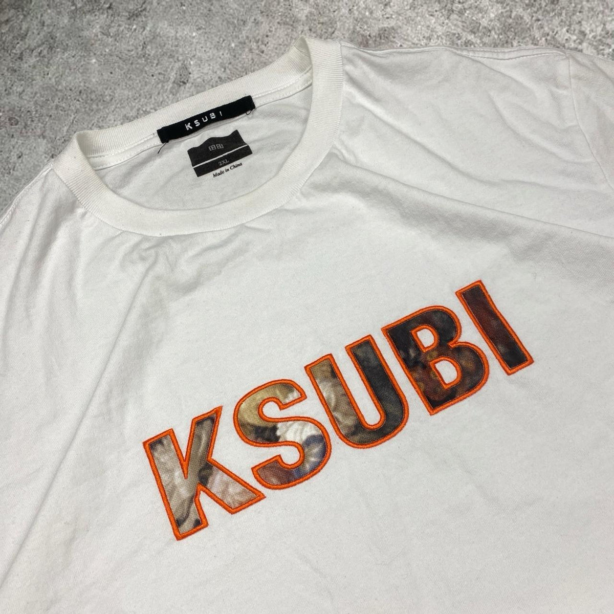 Sick KSUBI camo embroidered detailed white tee, fits XL mens best