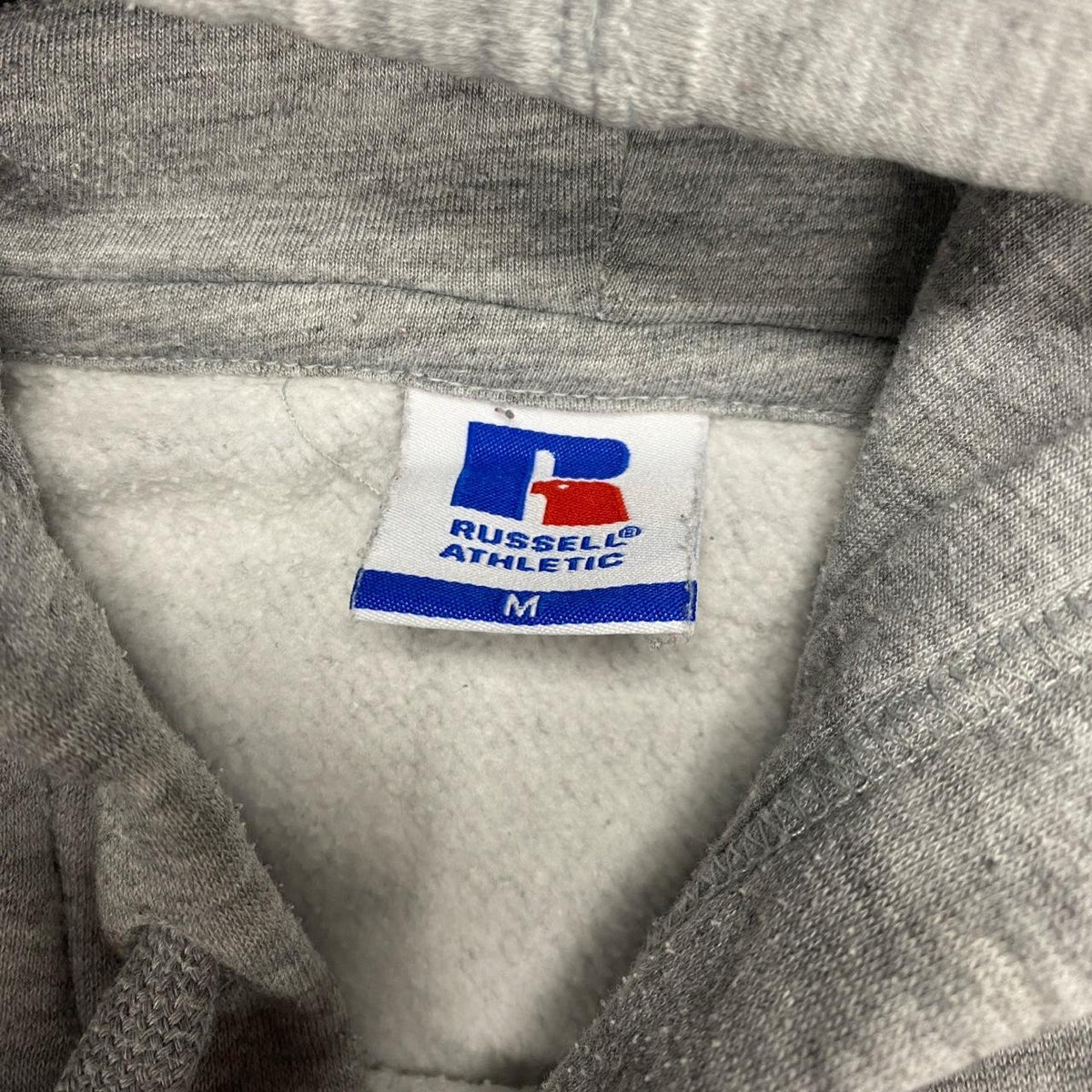 Sick 2000s Russel Athletic grey hoodie, fits M/L mens best