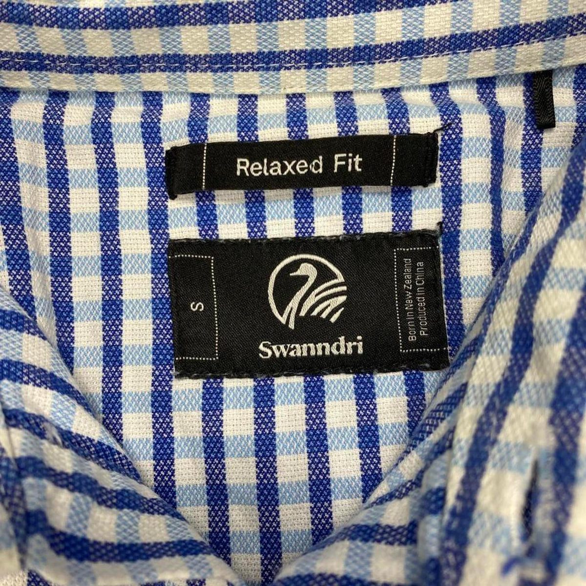 Sick Swanndri embroidered blue and white half button up shirt, tagged S, fits S/M mens best
