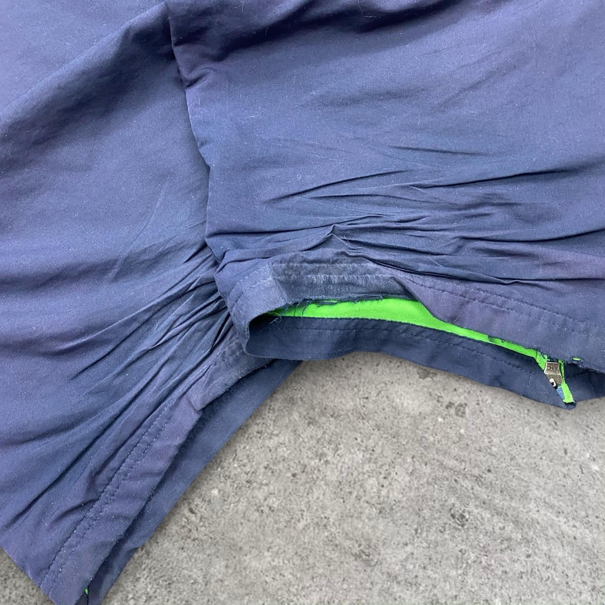 Sick baggy 2000s Canterbury lined blue and green track pants, fits 34-38W best