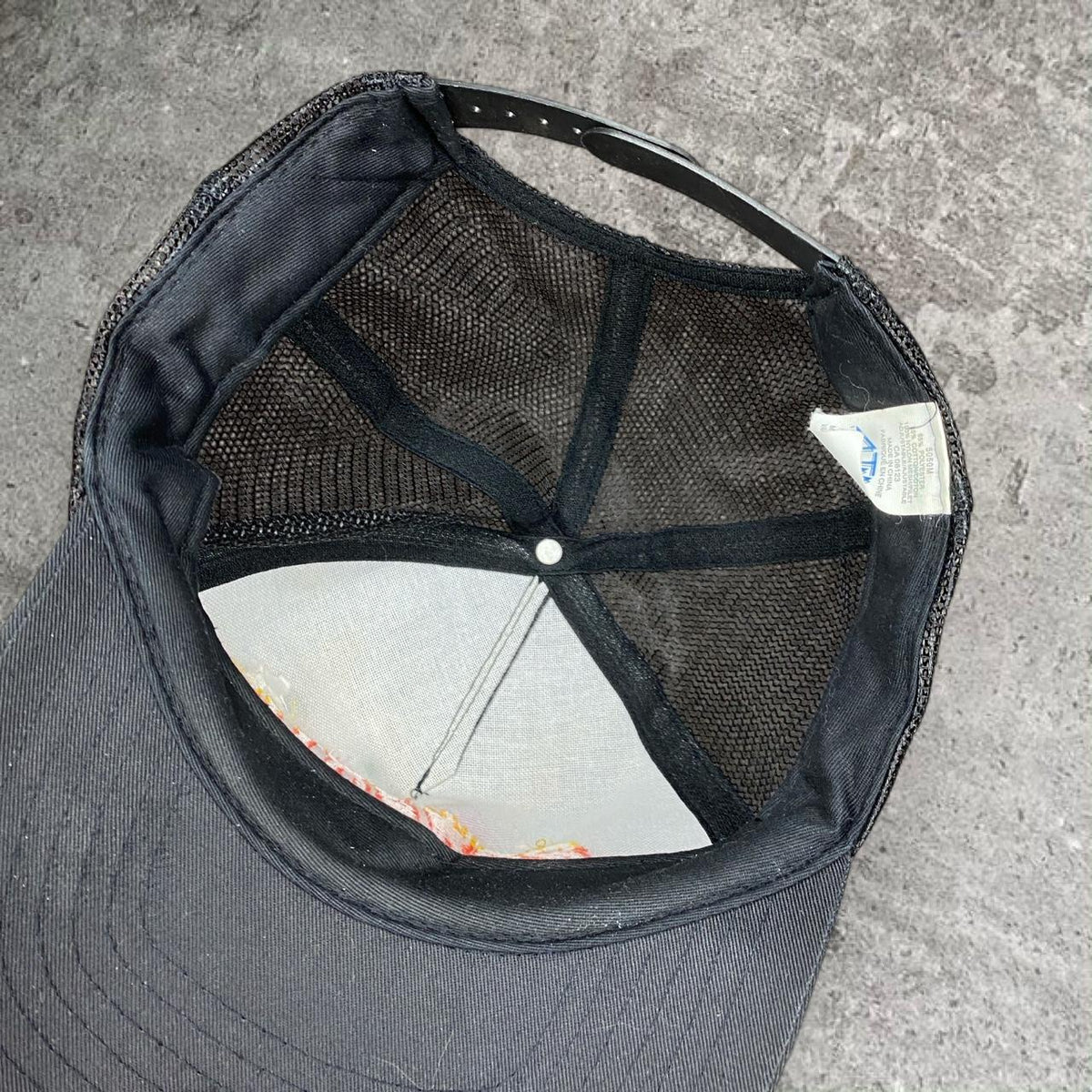 Sick vintage trucker embroidered Power zip Lubricants cap, OSFA