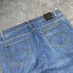 Sick 2000s washed baggy tapered jeans, measures 38W x 25L