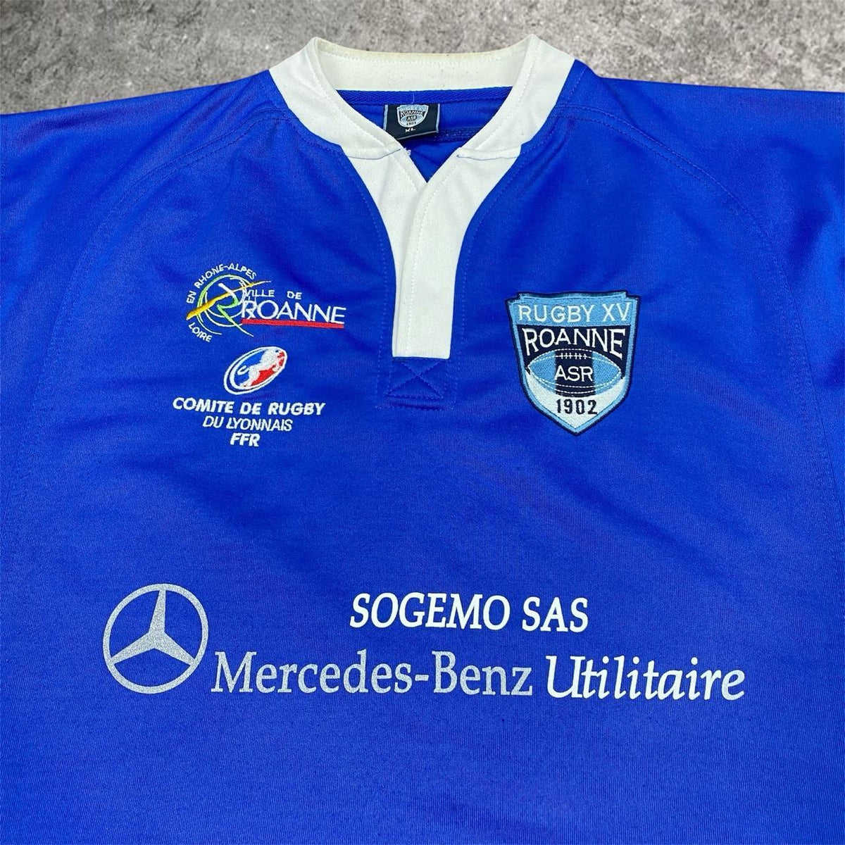 Sick vintage Roanne French Rugby XV jersey, fits L mens best